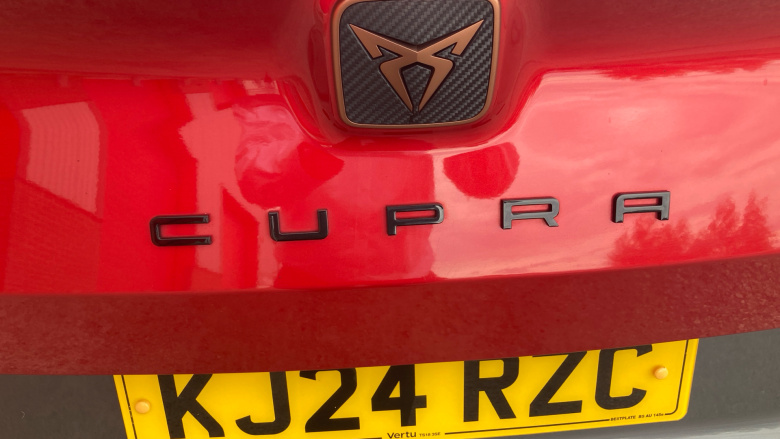 CUPRA Formentor 1.4 eHybrid 204 V1 5dr DSG Estate
